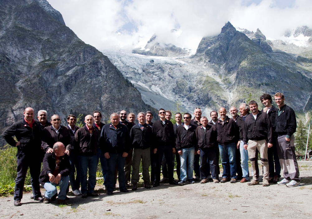 2011_mifugio_monte_bianco_courmayeur_inaugur_rifugio_gonella_2